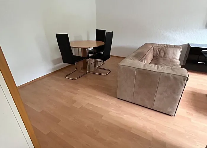 Moebiliert Lage 10min Dus Airport, Messe Und Fussball Stadion * Duisburg